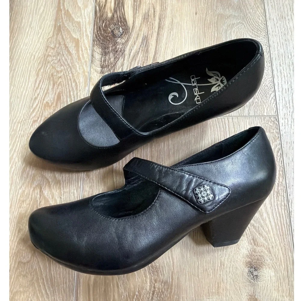 Dansko Black Leather Mary Jane Block Heel Clogs Pumps EU36 Chunky Dark Academia⁠